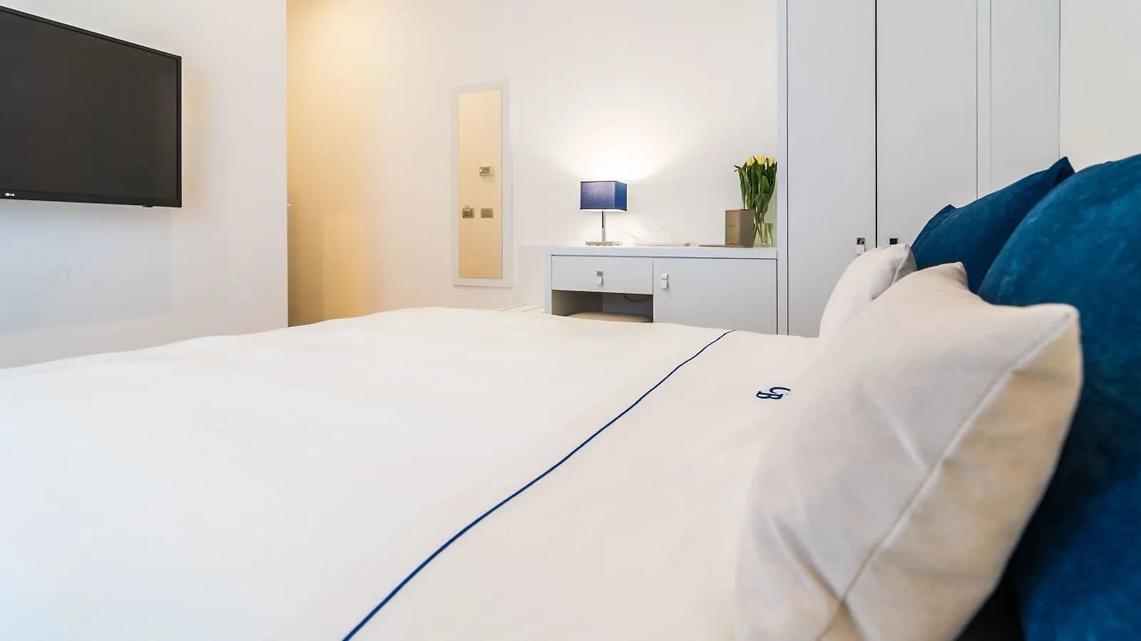 Hotel Cafe Bleu Relais Sassari 3*,
